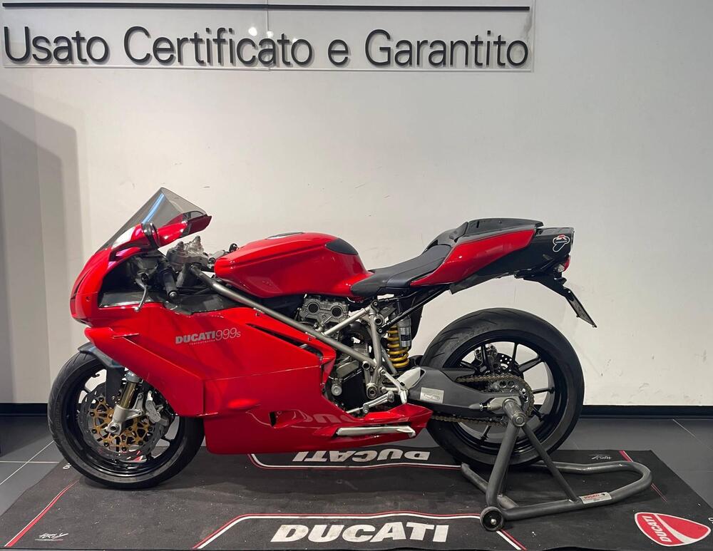 Ducati 999 (2002 - 04) (9)