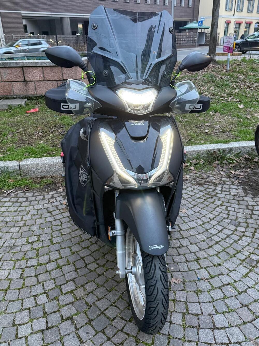 Honda SH 150i (2017 - 19) (2)