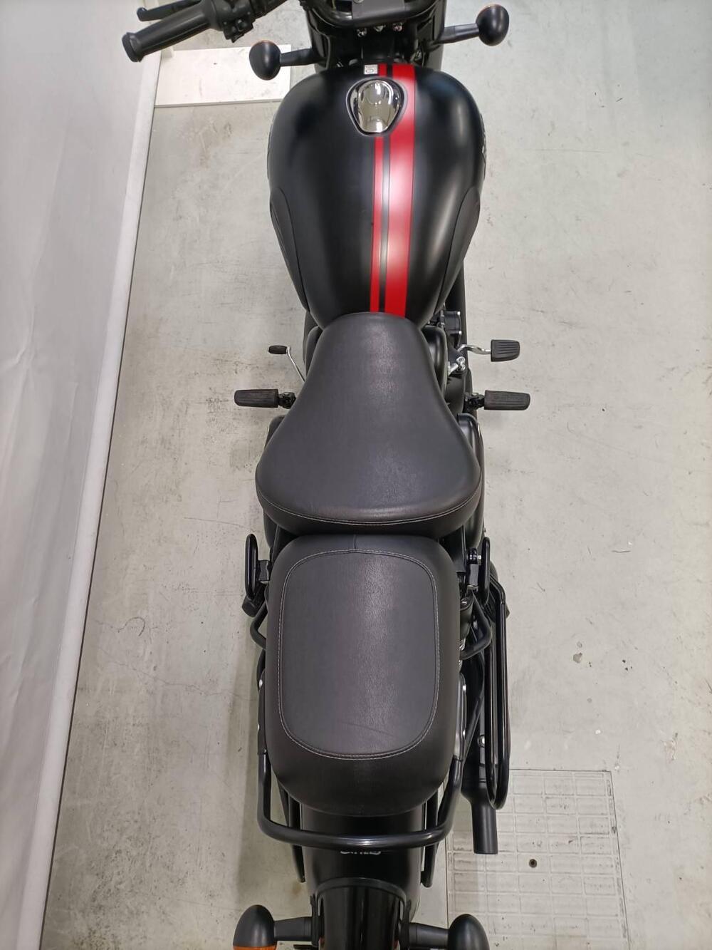 Royal Enfield Classic 350 (2021 - 26) (5)