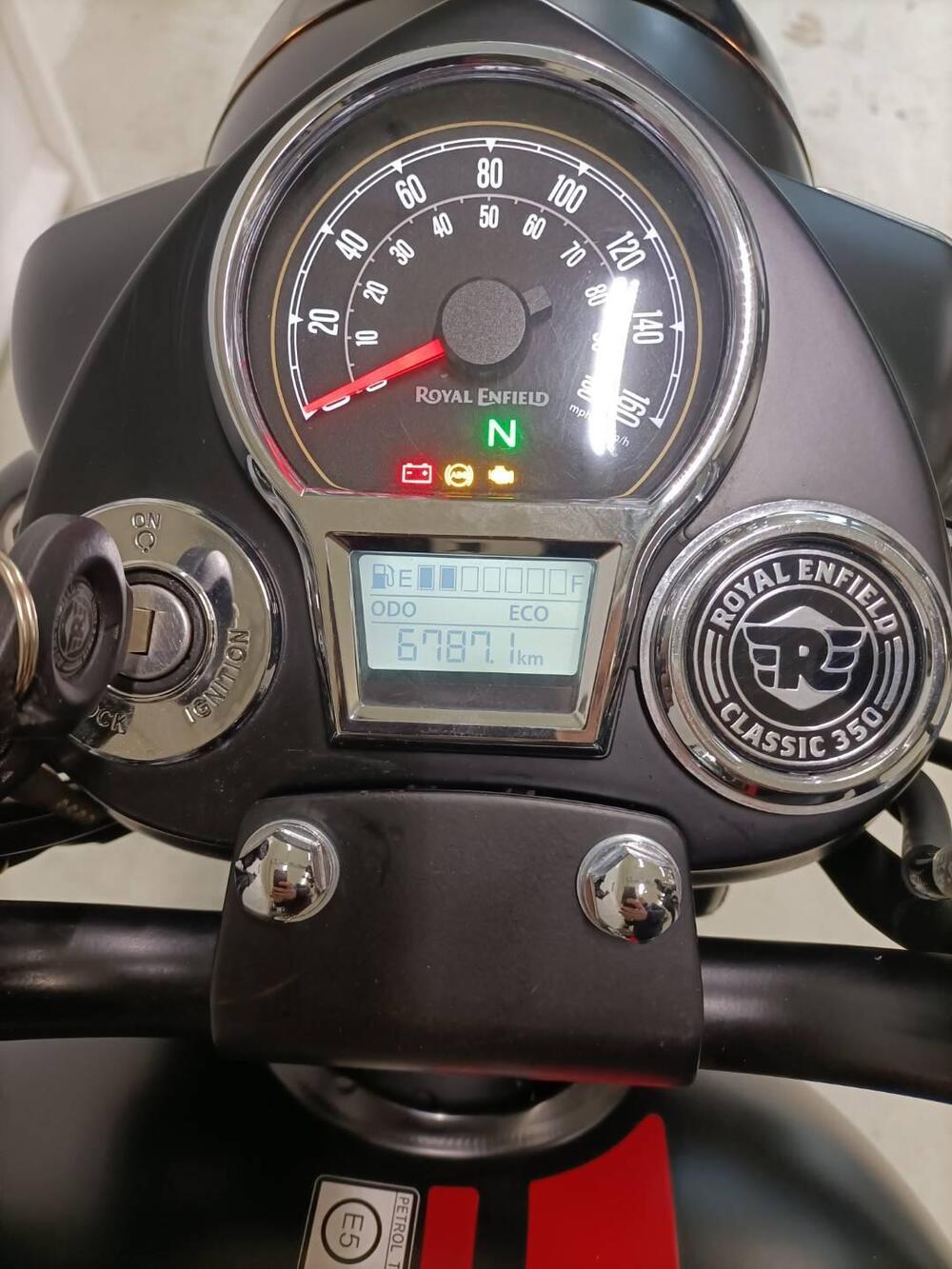 Royal Enfield Classic 350 (2021 - 26) (6)