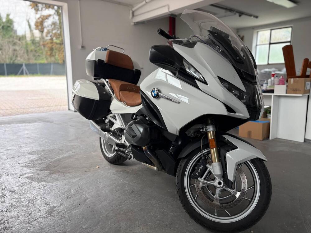 Bmw R 1250 RT (2021 - 25) (2)