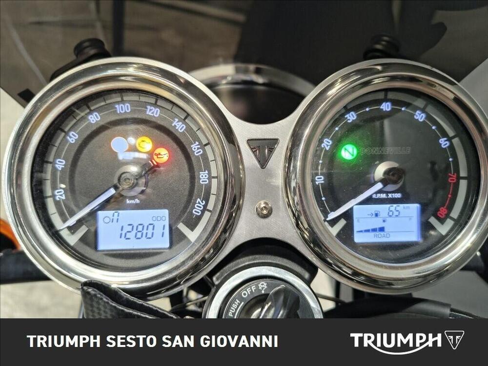 Triumph Bonneville T120 Gold Line Edition (2022 - 23) (9)