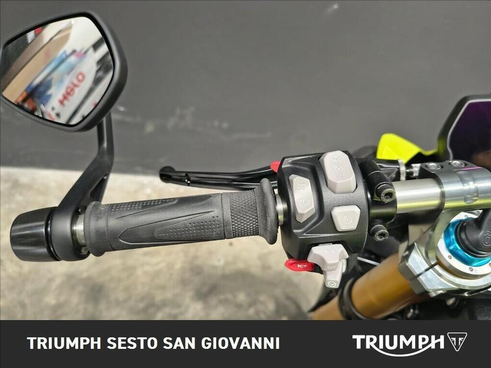 Triumph Speed Triple 1200 RX (2025 - 26) (8)
