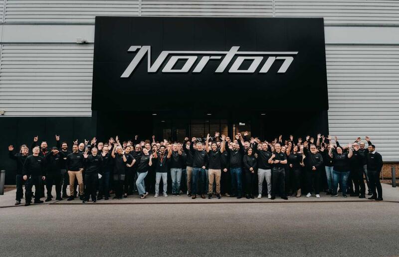 Norton &egrave; tornata per restare: niente nostalgia, tanto futuro. E un quarto di miliardo di ragioni per crederci