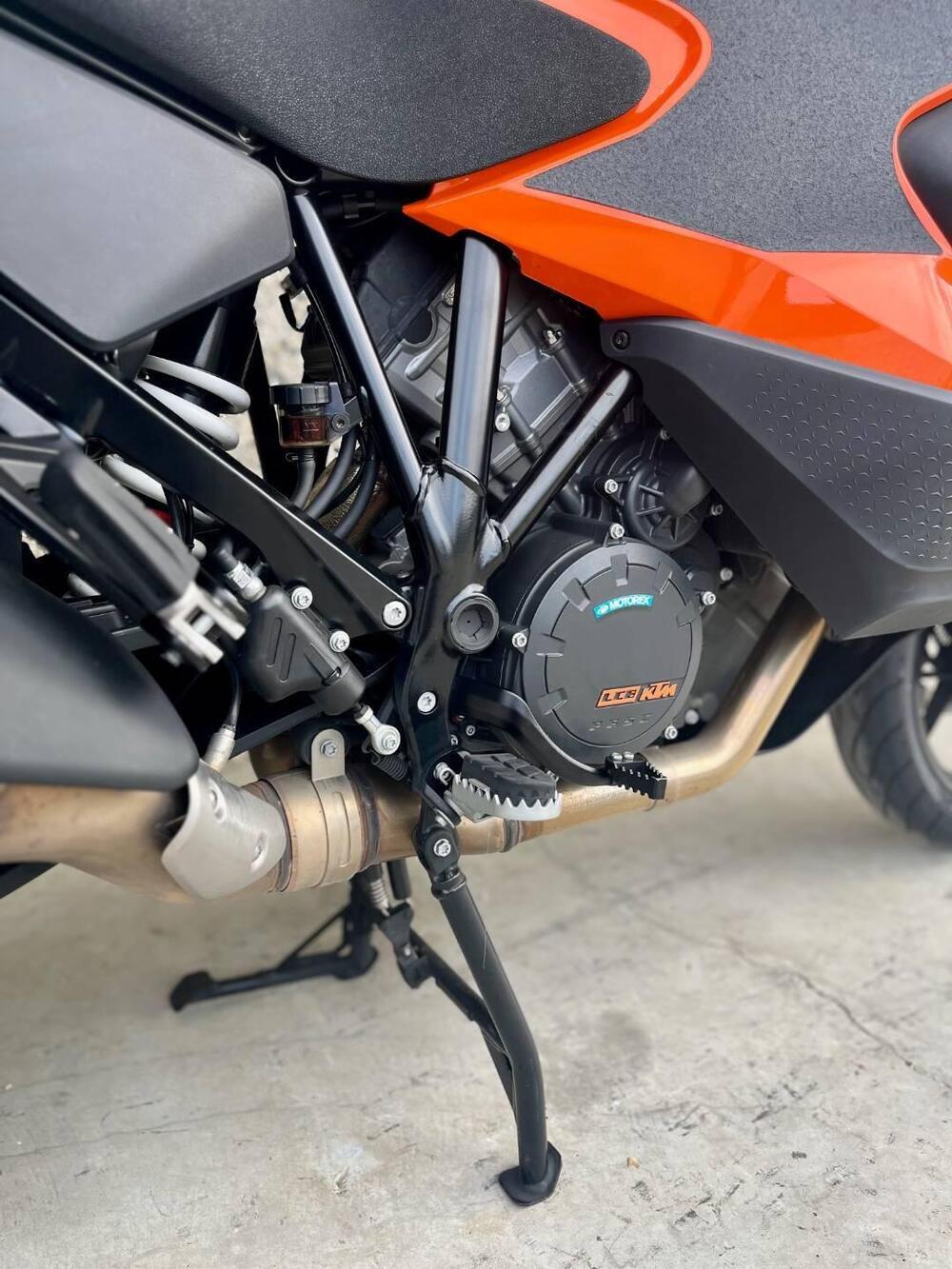 KTM 1290 Super Adventure S (2021) (10)