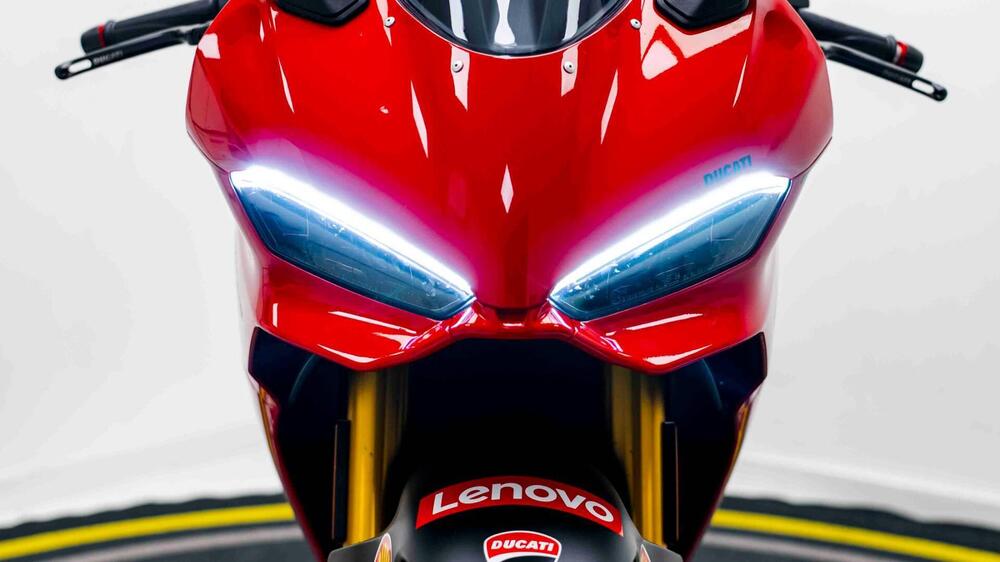 Ducati Panigale V2 S (2025 - 26) (18)