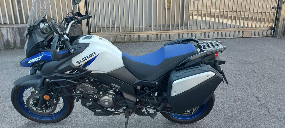 Suzuki V-Strom 650XT (2021 - 25) (3)