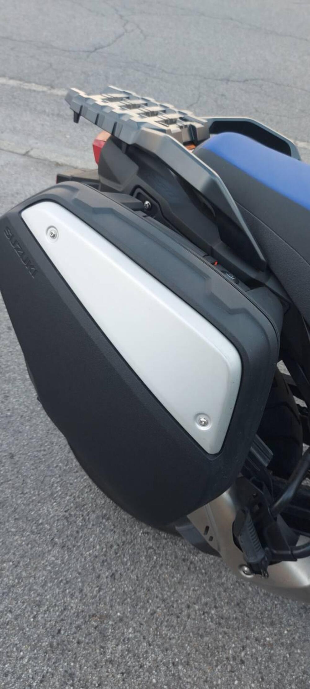 Suzuki V-Strom 650XT (2021 - 25) (4)