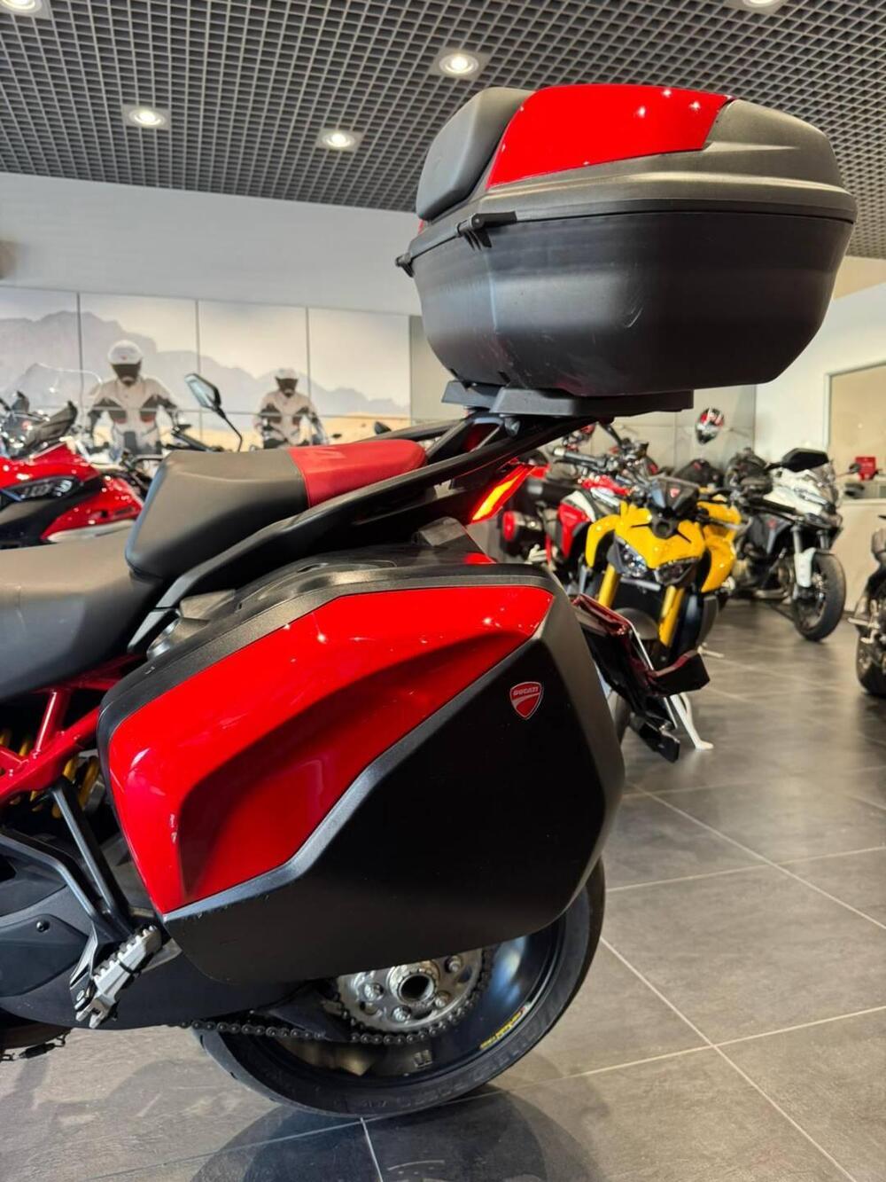 Ducati Multistrada V4 Pikes Peak (2021 - 24) (16)