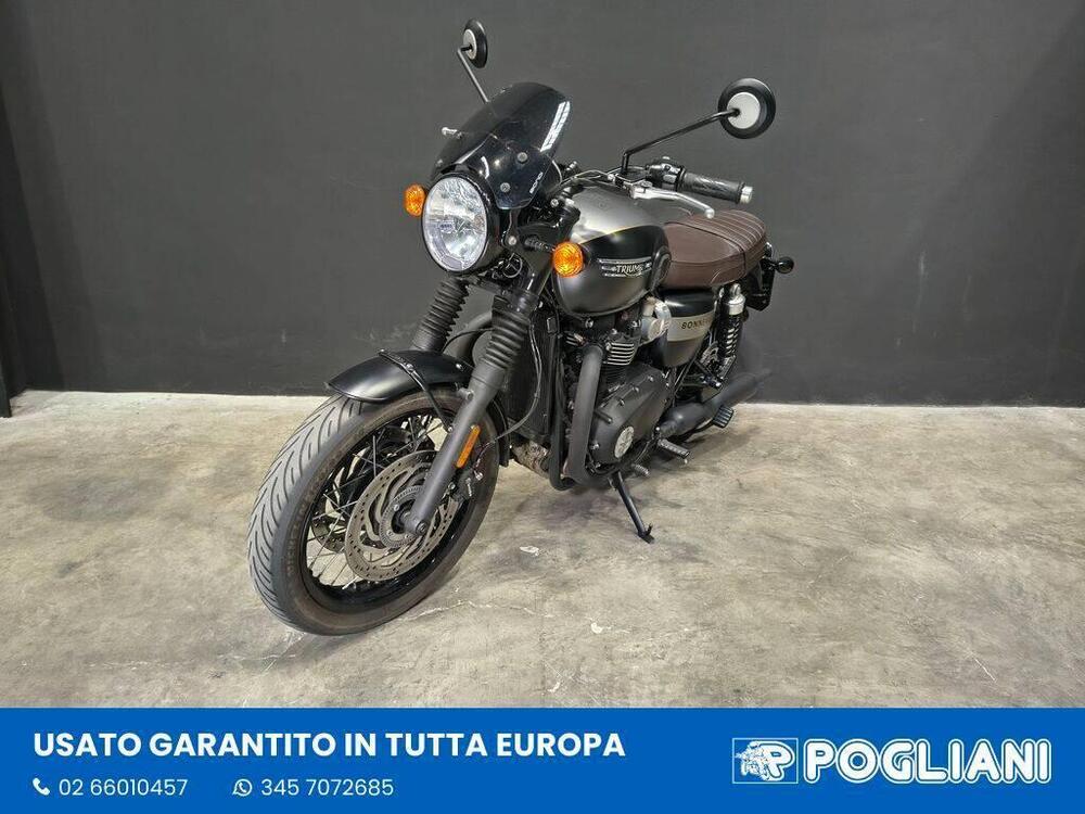 Triumph Bonneville T120 Gold Line Edition (2022 - 23) (4)