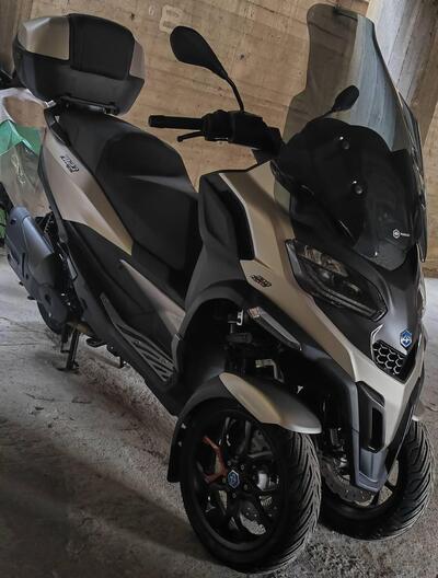 Piaggio MP3 530 Hpe Exclusive (2025 - 26) usata