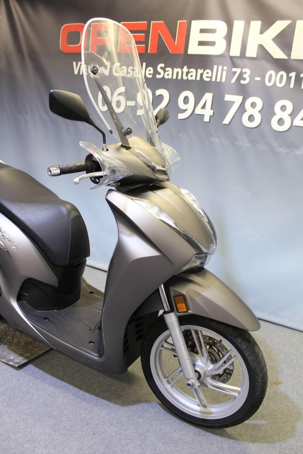 Honda SH 350 (2021 - 24) (8)