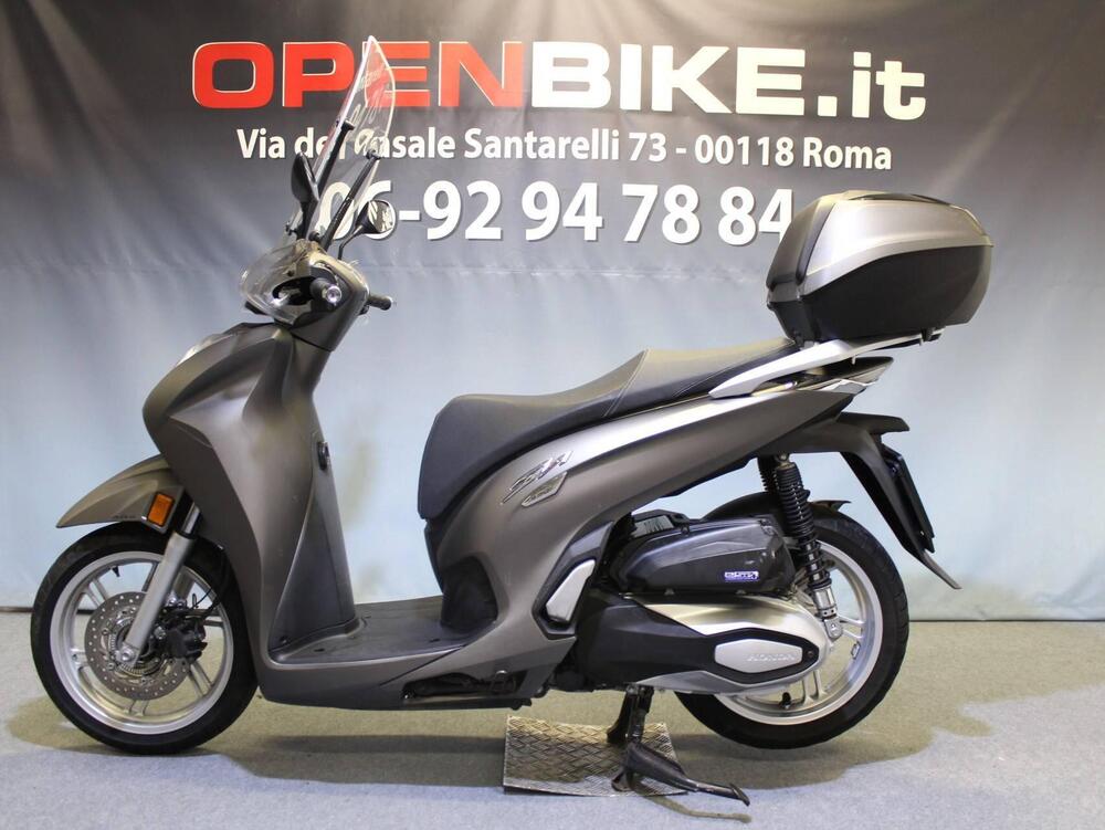 Honda SH 350 (2021 - 24) (2)