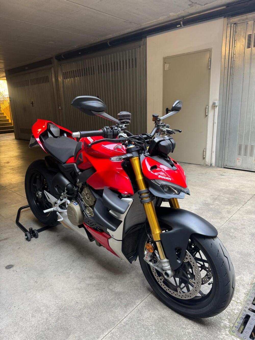 Ducati Streetfighter V4 1100 S (2021 - 22) (2)