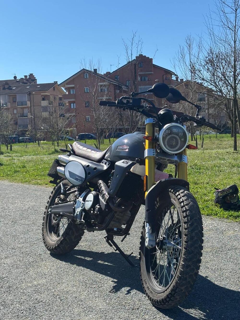 Fantic Motor Caballero 125 Scrambler Deluxe (2021 - 23) (4)