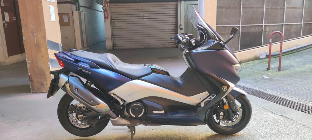 Yamaha T-Max 530 DX (2017 - 19) (2)
