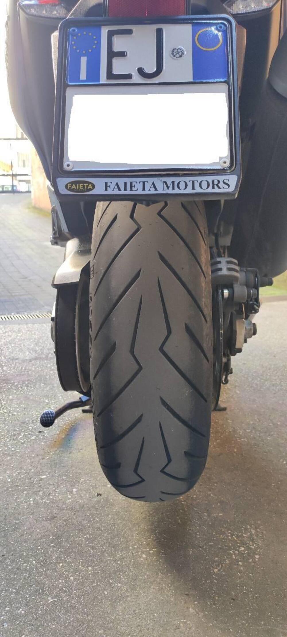 Yamaha T-Max 530 DX (2017 - 19) (3)