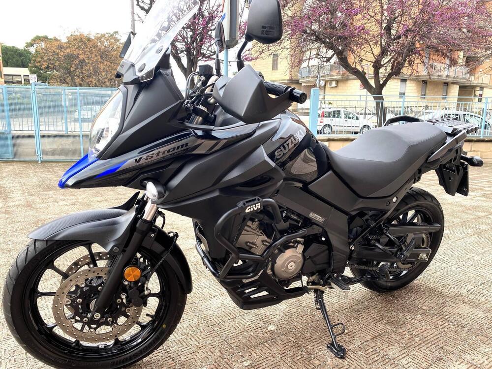 Suzuki V-Strom 650 (2021 - 25) (2)