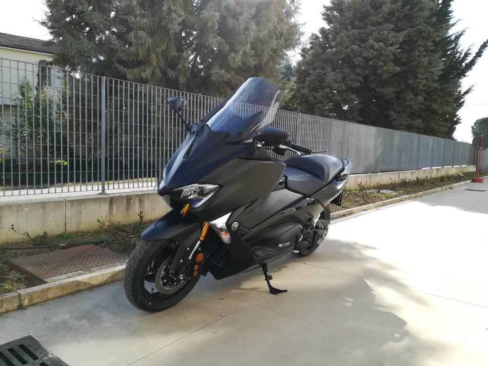 Yamaha T-Max 530 SX (2017 - 19) (2)