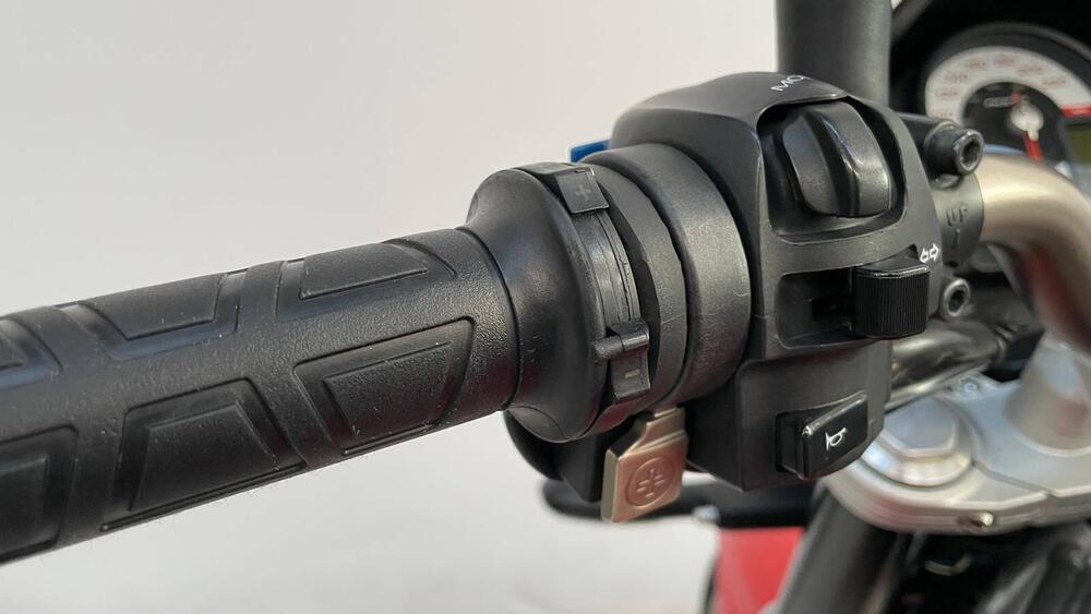 Aprilia Mana 850 (2007 - 16) (14)