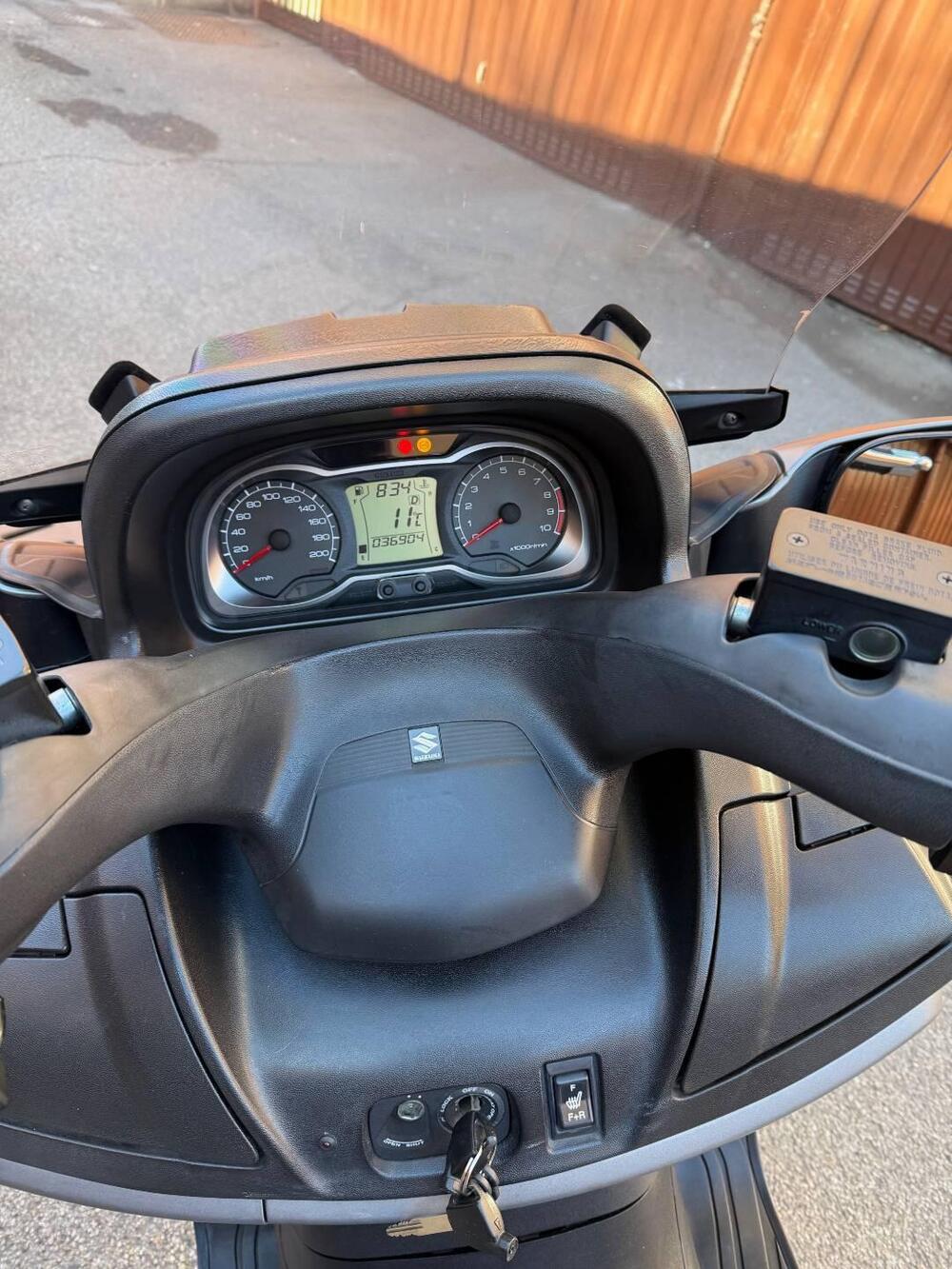 Suzuki Burgman AN 650 Executive ABS (2013 - 17) (3)