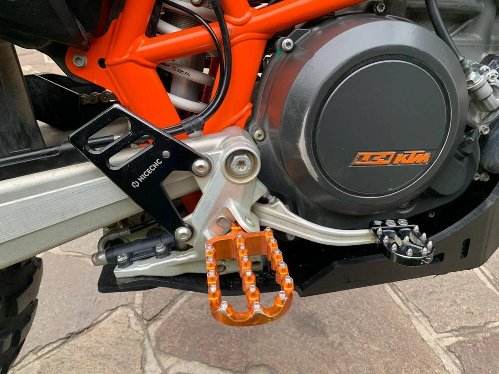KTM 690 Enduro R (2019 - 20) (11)