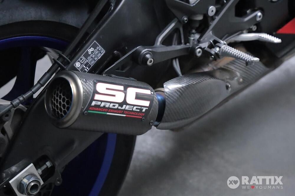 Yamaha YZF R1 (2020 - 25) (7)