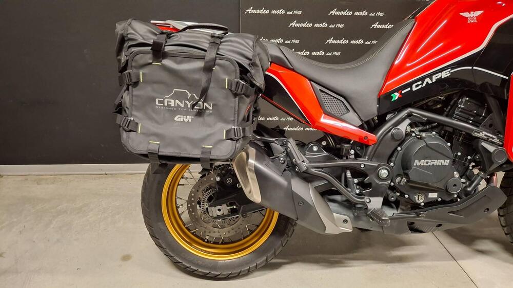 Moto Morini X-Cape 650 Gold Wheels Edition (2022 - 26) (4)