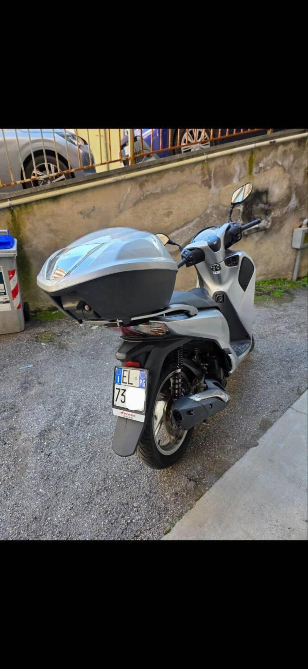 Honda SH 125i (2017 - 19) (4)