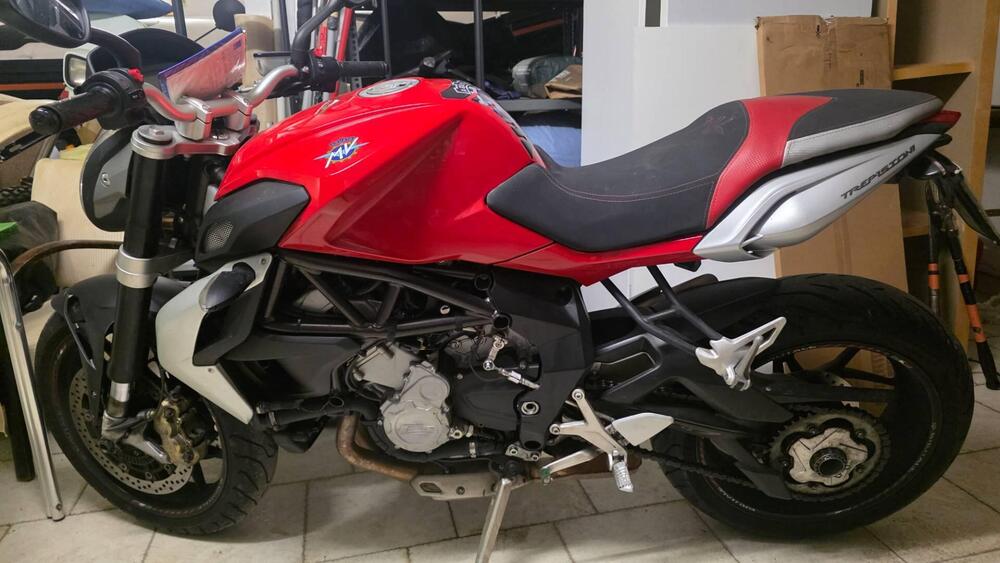 MV Agusta Brutale 675 EAS ABS (2011 - 16)
