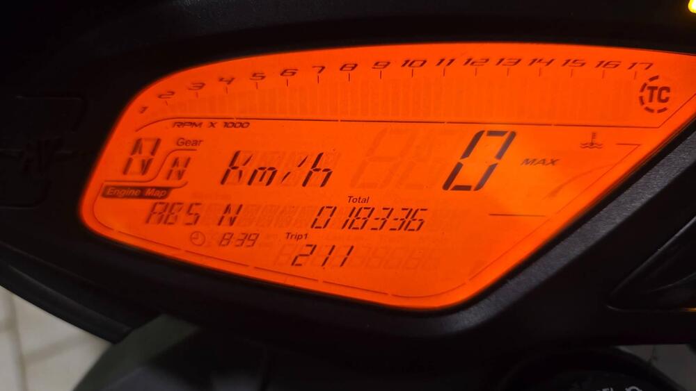 MV Agusta Brutale 675 EAS ABS (2011 - 16) (5)