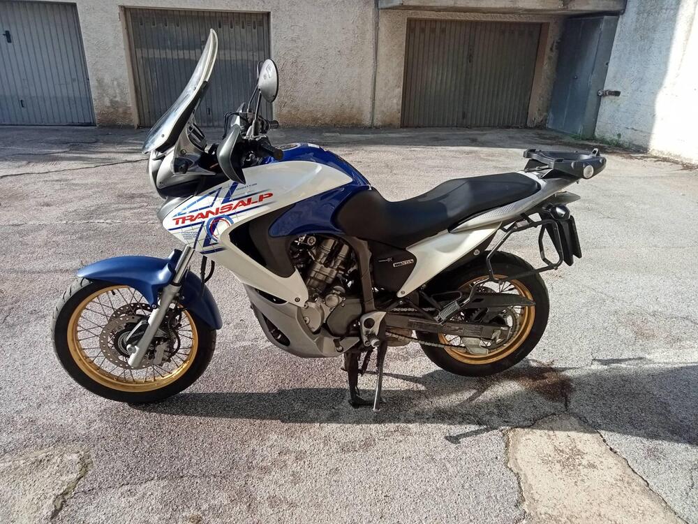 Honda Transalp XL 700 V ABS (2007 - 2013) (2)