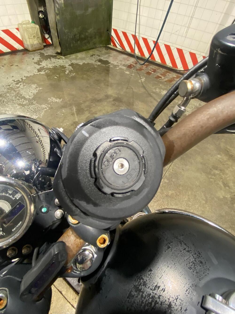 Triumph Bonneville T100 (2008 - 16) (12)