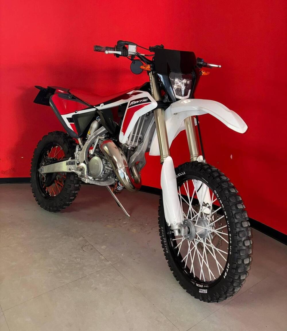 Fantic Motor XE 125 Enduro (2022) (2)