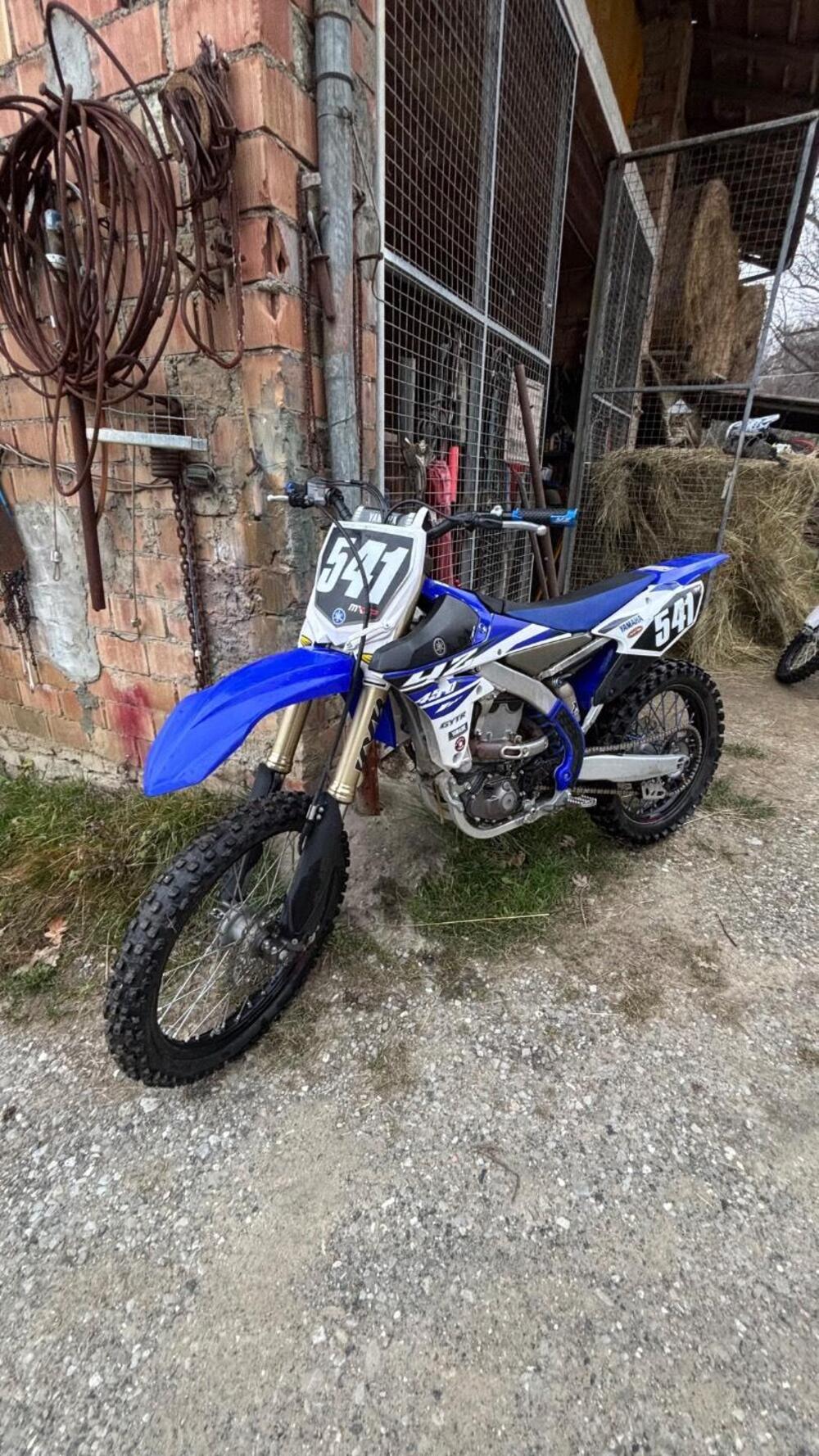 Yamaha YZ 450 F (2016) (4)
