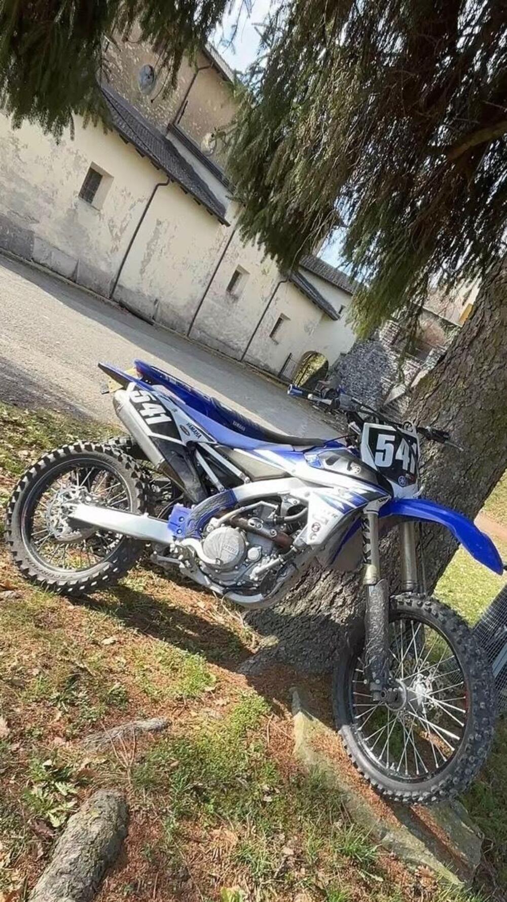 Yamaha YZ 450 F (2016) (5)