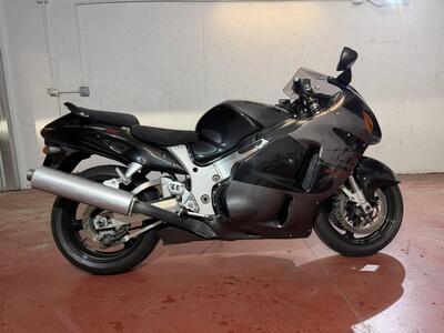 Suzuki GSX 1300 R Hayabusa (1999 - 06) usata