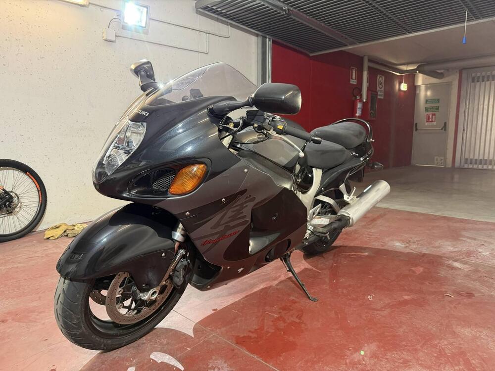 Suzuki GSX 1300 R Hayabusa (1999 - 06) (3)