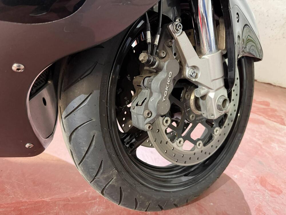 Suzuki GSX 1300 R Hayabusa (1999 - 06) (5)