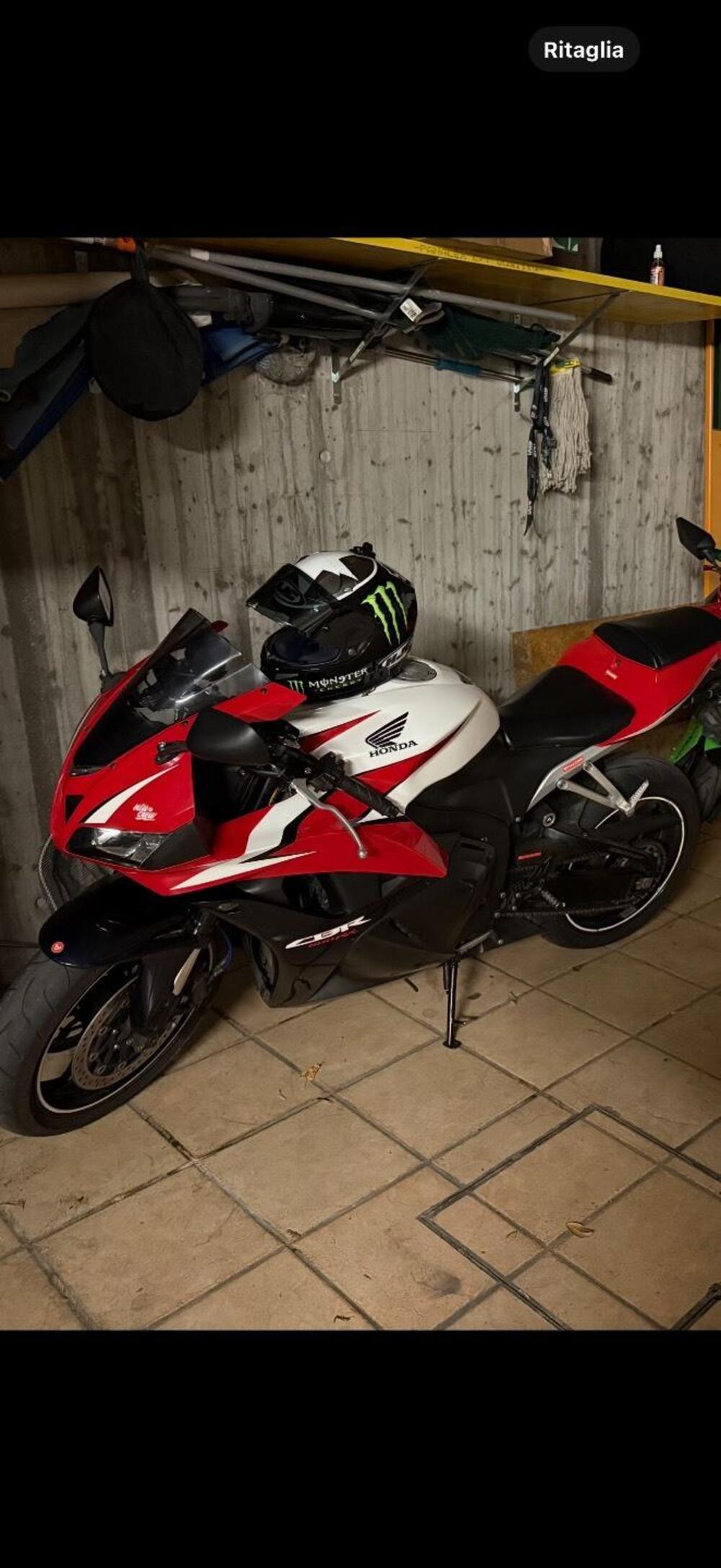 Honda CBR 600 RR (2009 - 12) (3)