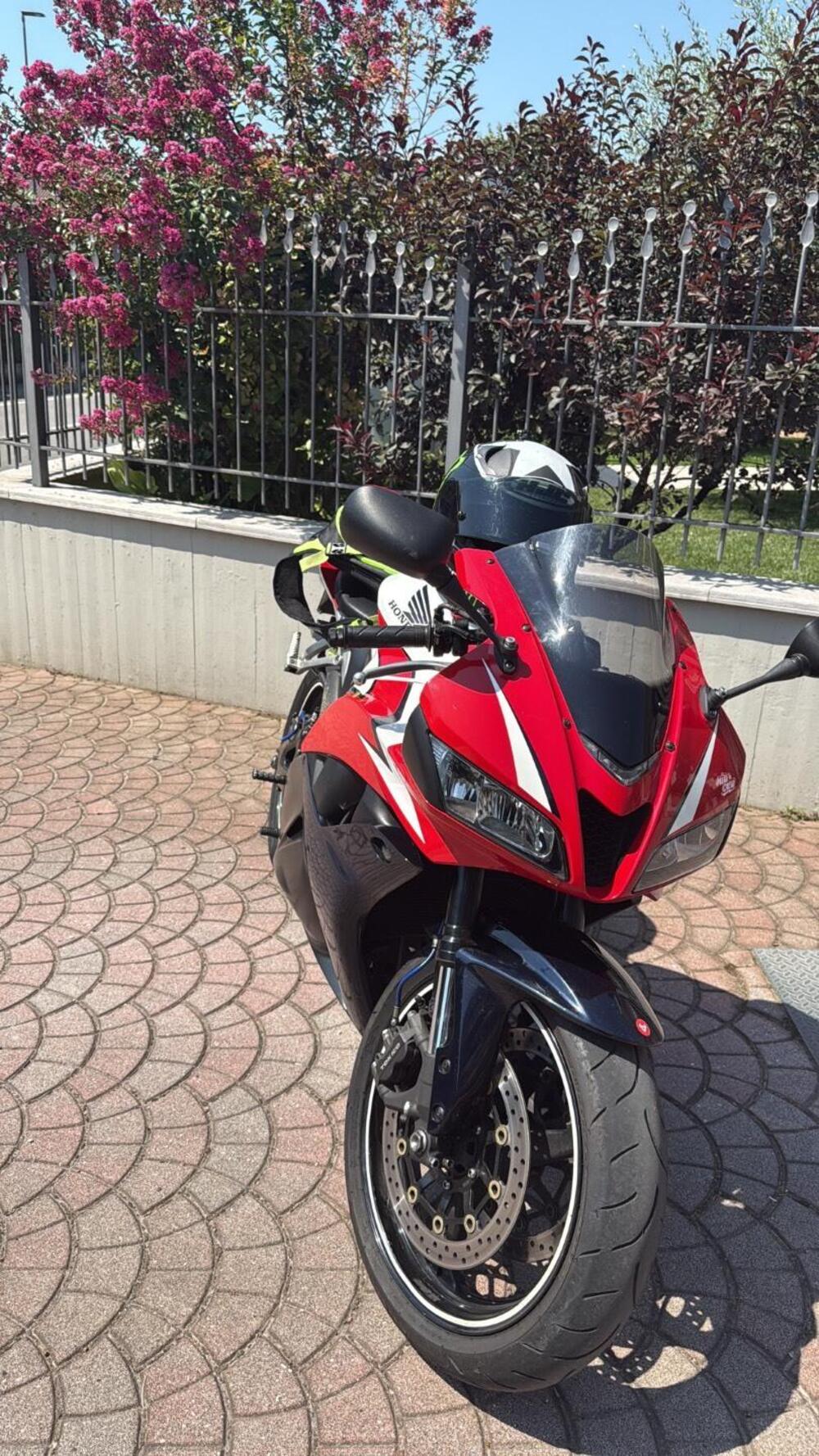 Honda CBR 600 RR (2009 - 12) (7)