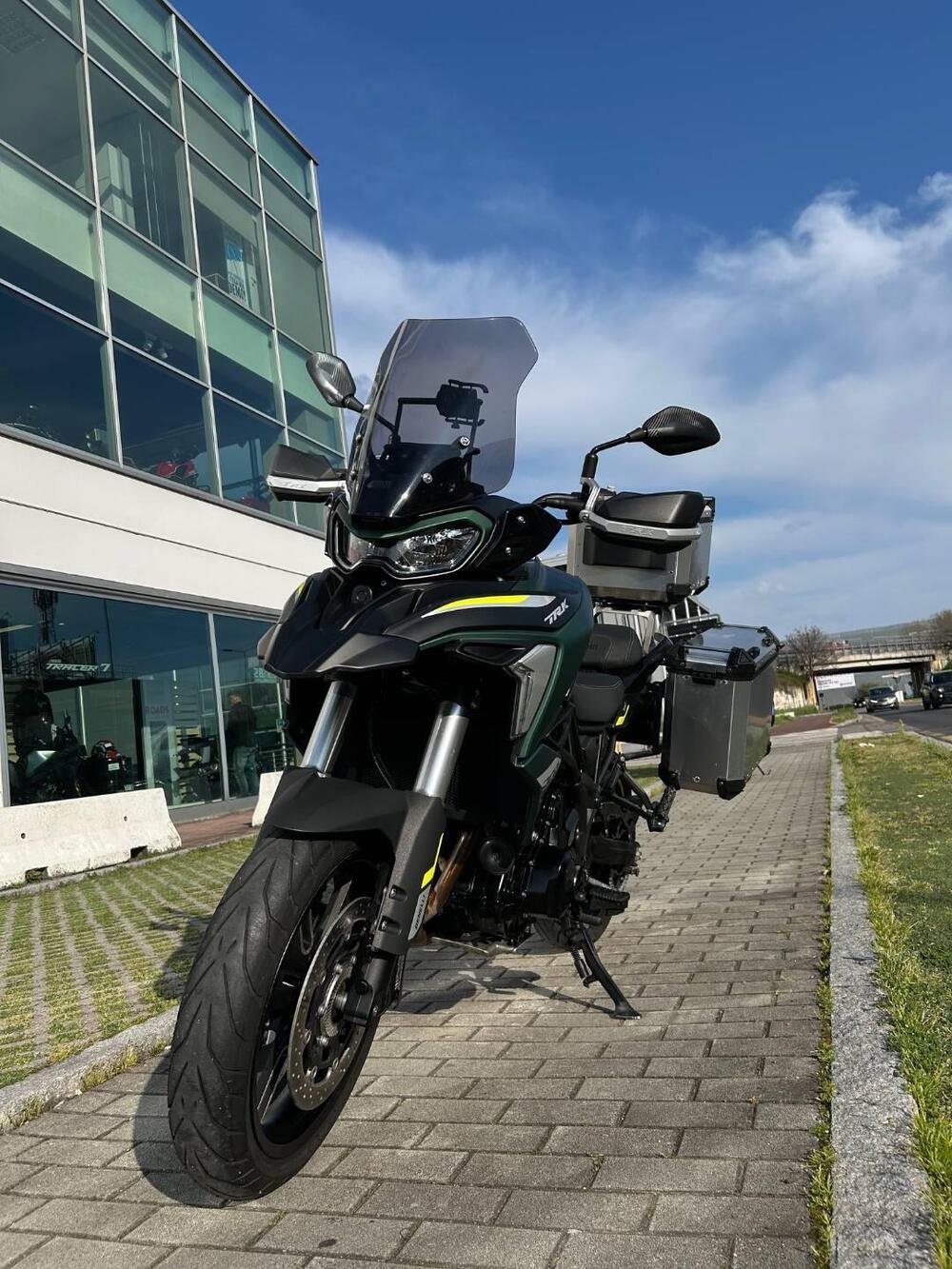 Benelli TRK 702 (2023 - 25) (3)