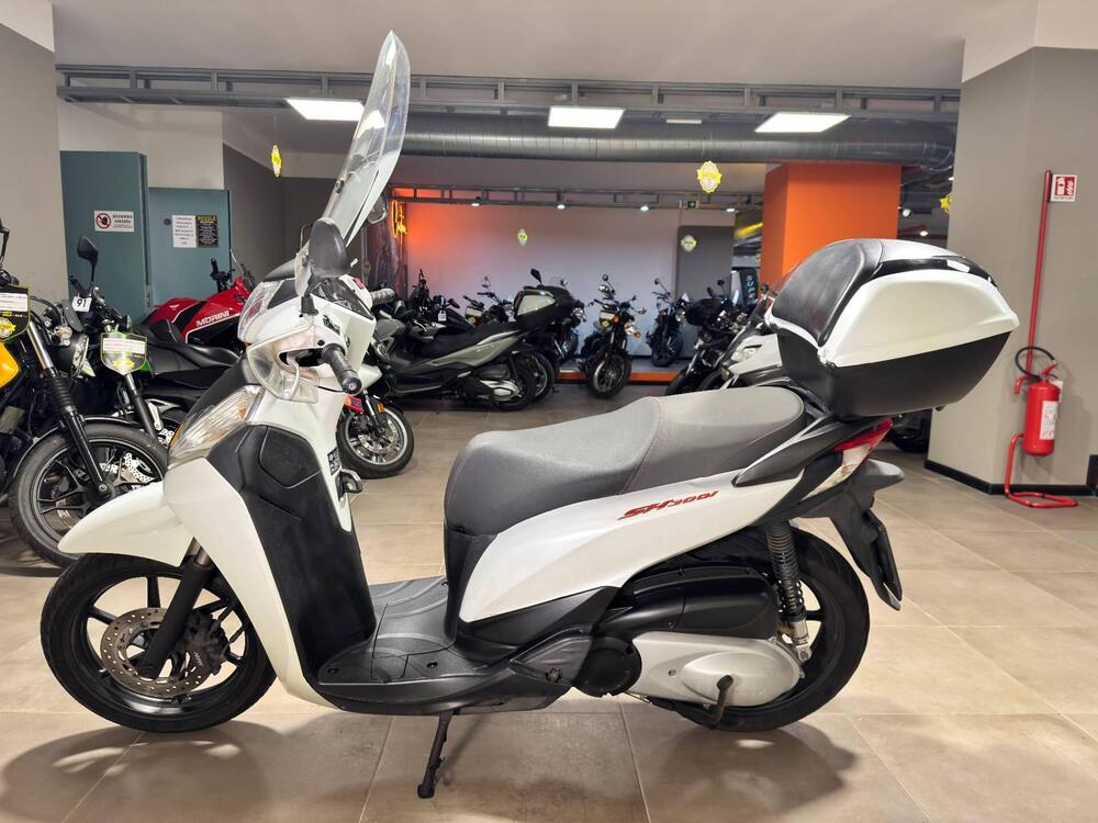 Honda SH 300 i (2011 - 14) (4)