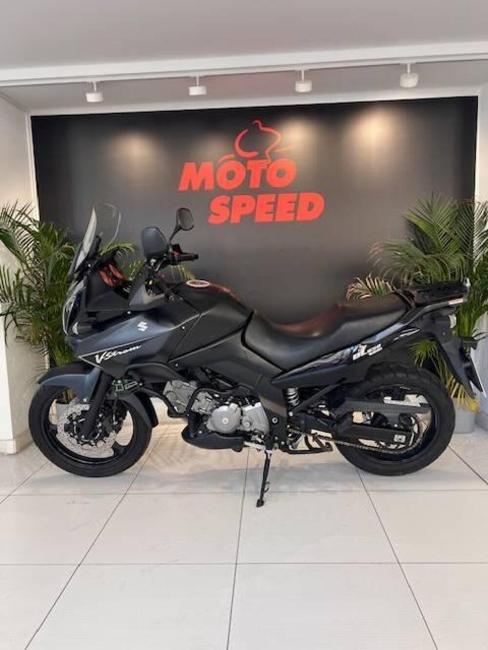 Suzuki V-Strom 650 (2008 - 11) (2)