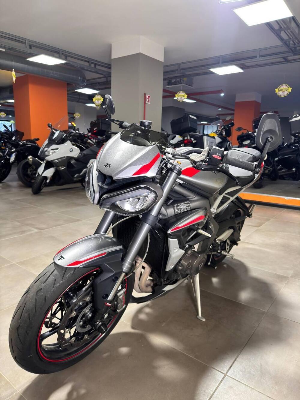 Triumph Street Triple RS (2017 - 19) (3)