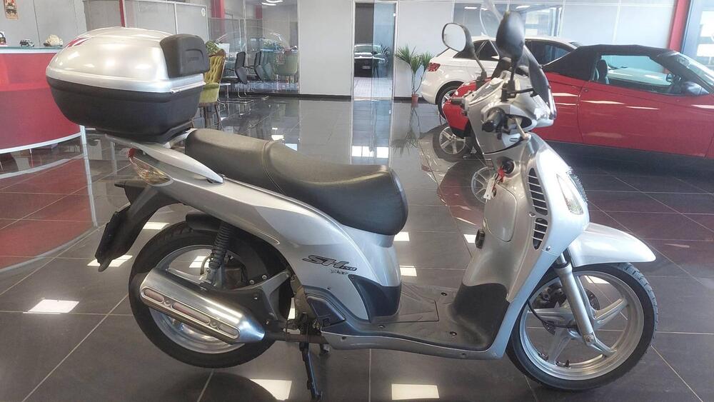 Honda SH 150 (2000 - 06) (6)