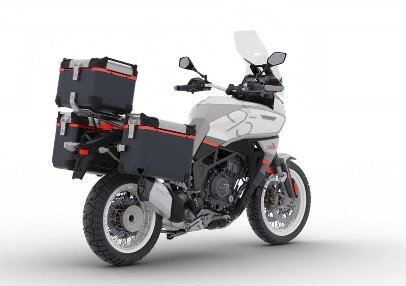 Phelon & Moore Motors Capetown 7 Capetown 7X by Pinifarina (2026) (3)