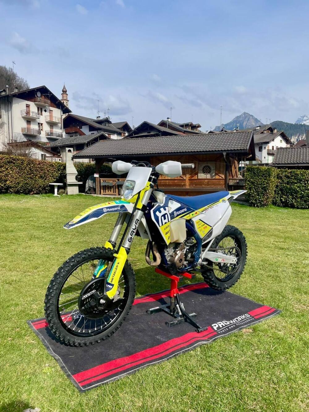 Husqvarna FE 350 (2023)