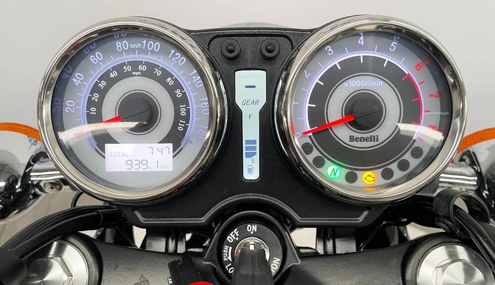 Benelli Imperiale 400 (2021 - 25) (14)