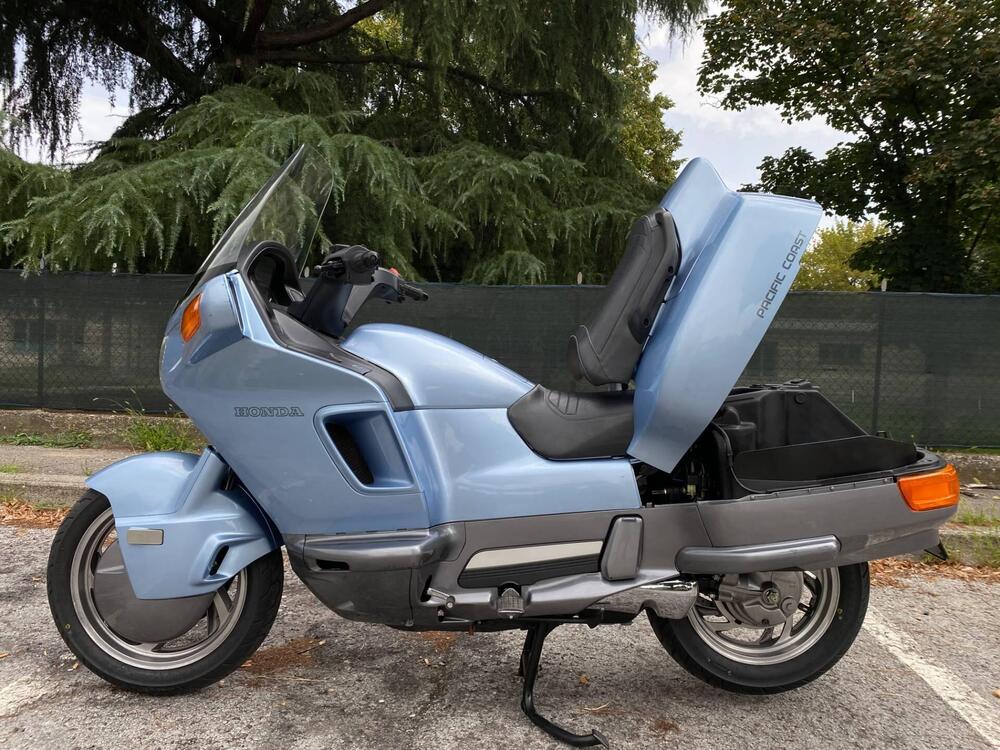 Honda PC800 (3)